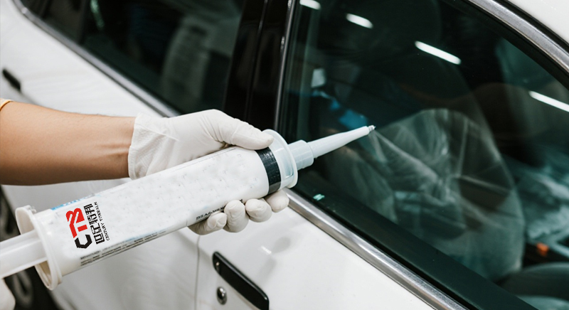 耐高溫聚氨酯結(jié)構(gòu)膠粘接不牢是什么原因 耐高溫聚氨酯結(jié)構(gòu)膠粘接不牢是什么原因